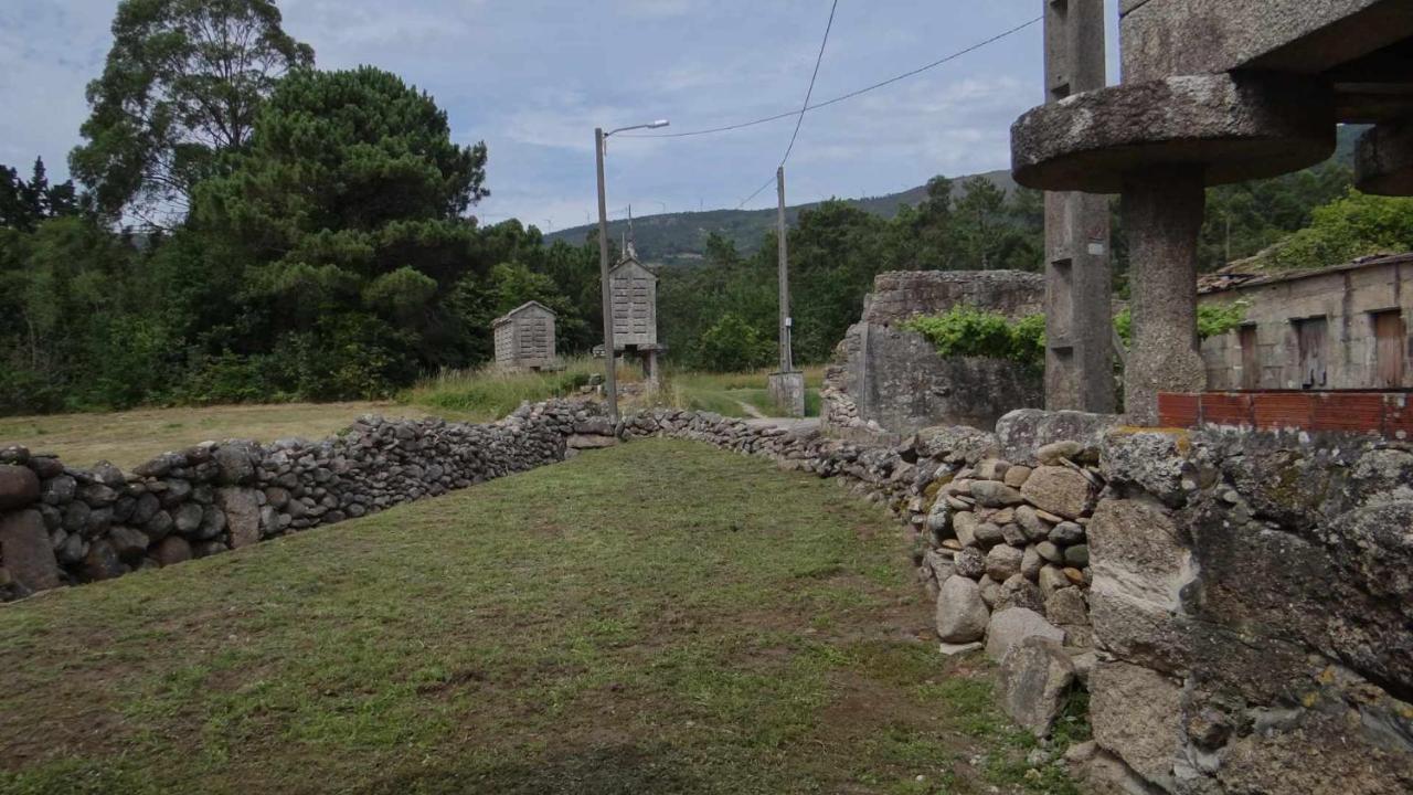 Cuberto Darriba Casa Restaurada En Canedo Carnota Exteriör bild